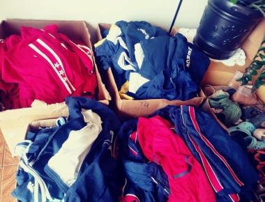 Provopar realizou distribuição de uniformes e mochilas escolares